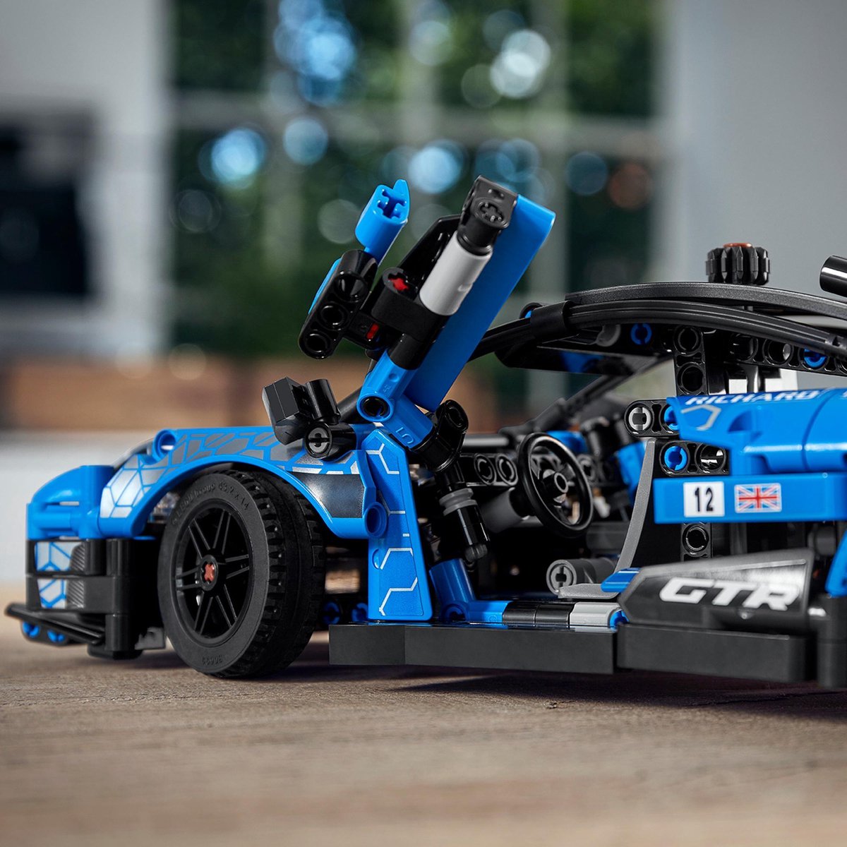 LEGO Technic McLaren Senna GTR - 42123